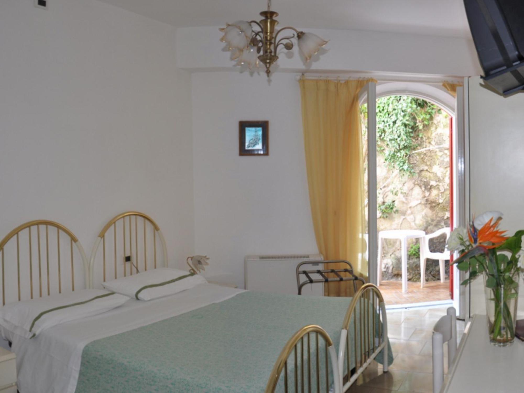Hotel Galidon Wellness Park & Spa Forio di Ischia Rum bild