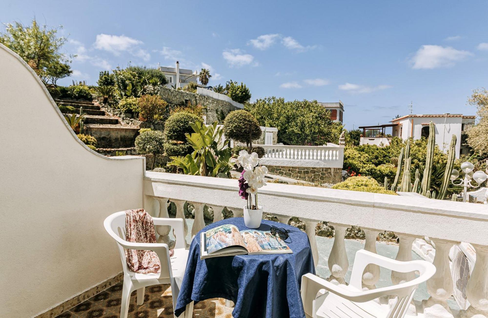 Hotel Galidon Wellness Park & Spa Forio di Ischia Rum bild