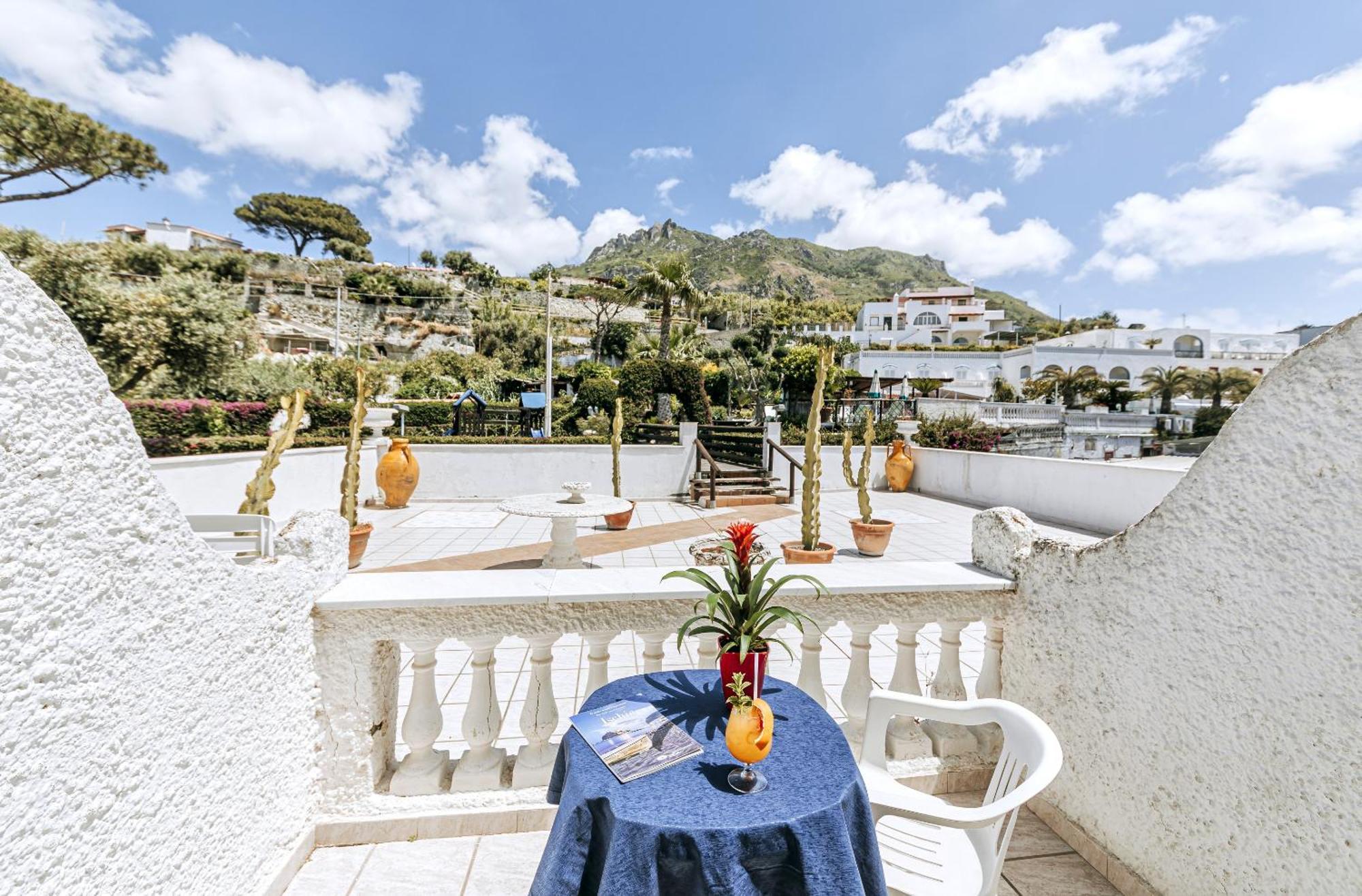 Hotel Galidon Wellness Park & Spa Forio di Ischia Rum bild